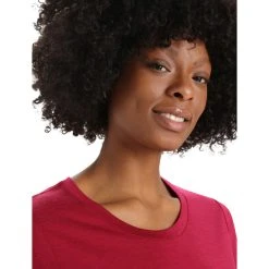 Icebreaker Tech Lite II Mountain Geology SS Tee Women Cherry -Mountain Equipment shop icebreaker tech lite ii mountain geology ss tee women cherry 6